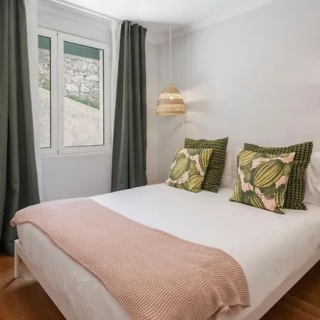 Solar Da Fontinha By An Island Appartement