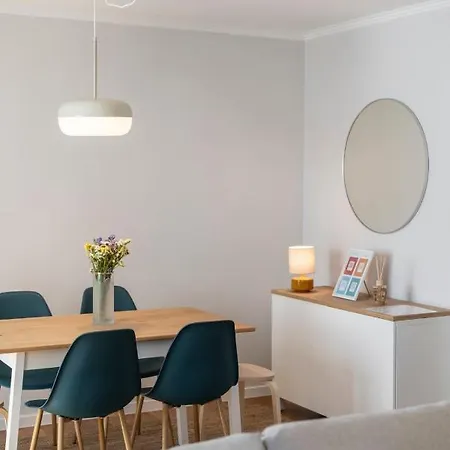 Solar Da Fontinha By An Island *